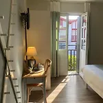 Hotel Boutique Maria-christina 3*