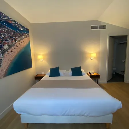 Boutique Maria-christina Отель 3*